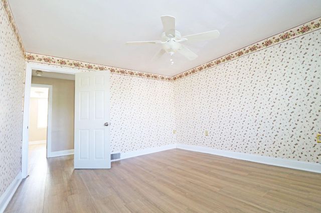 272 WESTBROOK DR, Clifton Heights, PA 19018