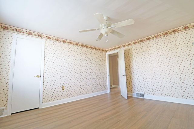 272 WESTBROOK DR, Clifton Heights, PA 19018