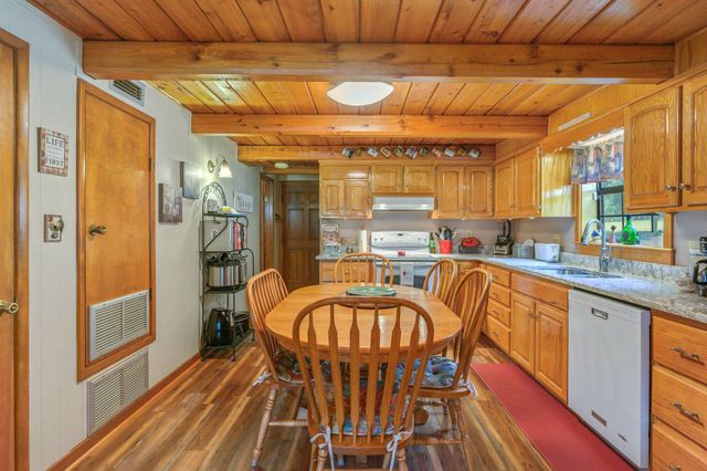 4869 Retta Lane, Crestview, FL 32536