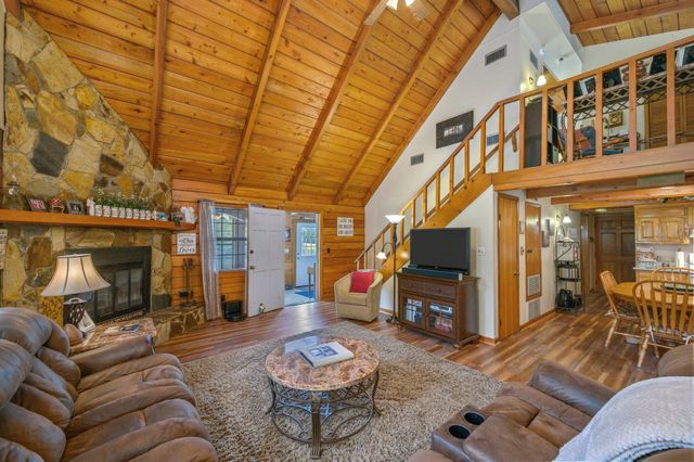 4869 Retta Lane, Crestview, FL 32536