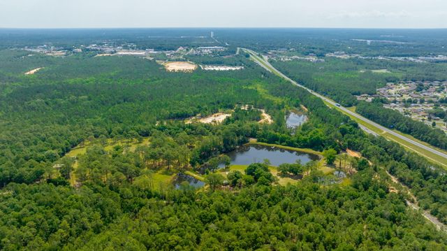 4869 Retta Lane, Crestview, FL 32536