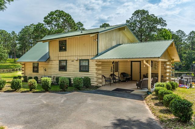 4869 Retta Lane, Crestview, FL 32536