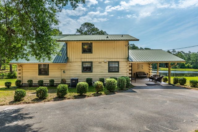 4869 Retta Lane, Crestview, FL 32536