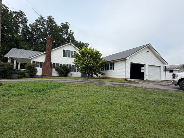 903 Old Estill Springs Rd, Winchester, TN 37398