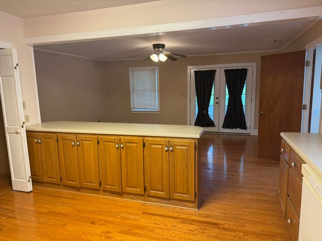 903 Old Estill Springs Rd, Winchester, TN 37398