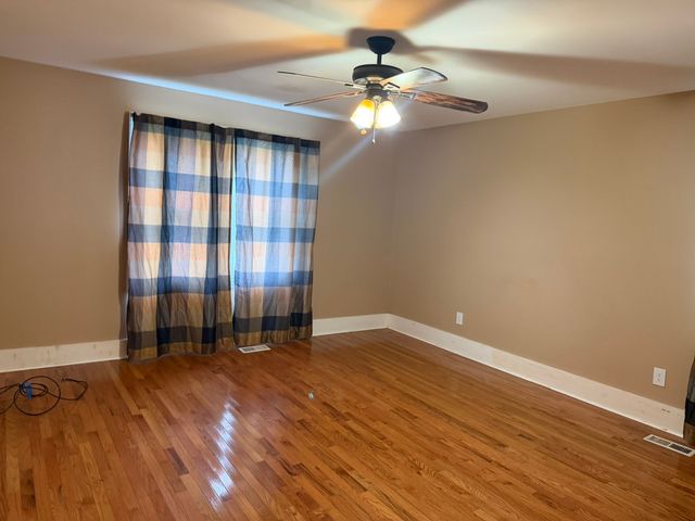 903 Old Estill Springs Rd, Winchester, TN 37398