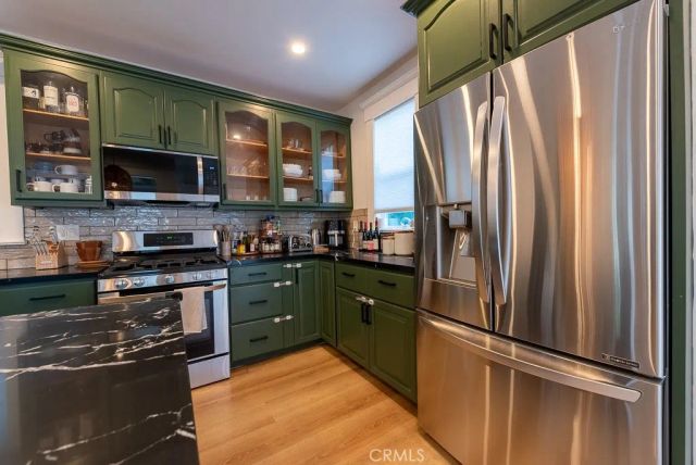 2283 W 25th Street, Los Angeles, CA 90018