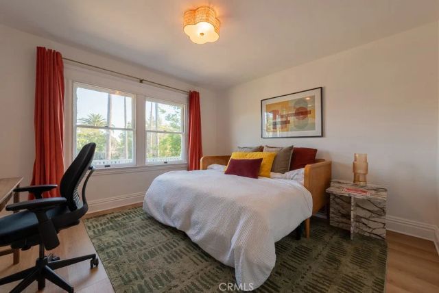 2283 W 25th Street, Los Angeles, CA 90018