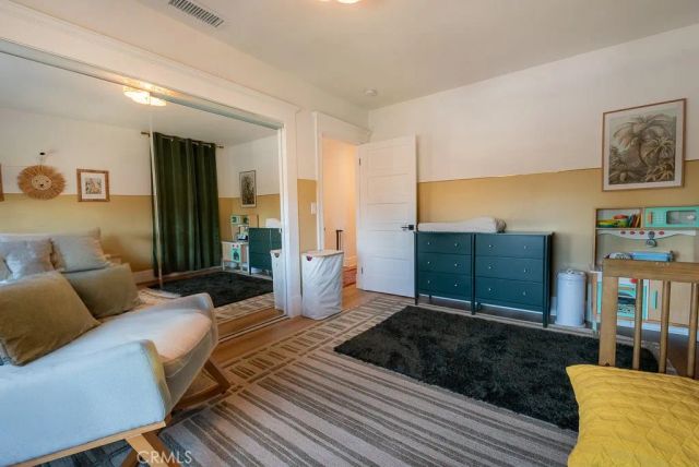 2283 W 25th Street, Los Angeles, CA 90018