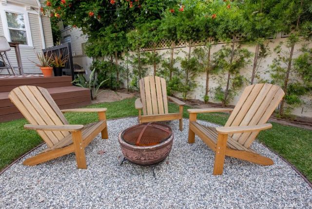 2283 W 25th Street, Los Angeles, CA 90018