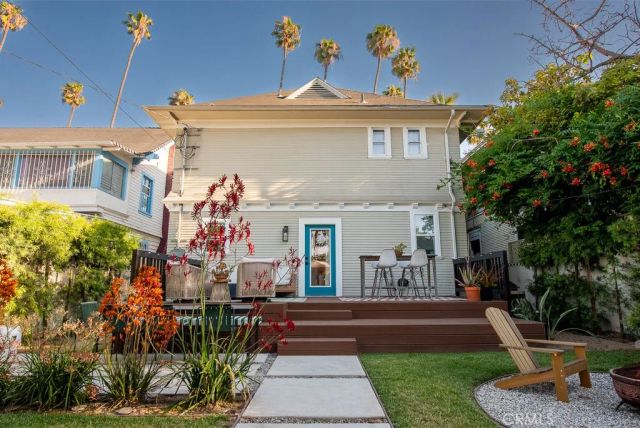 2283 W 25th Street, Los Angeles, CA 90018