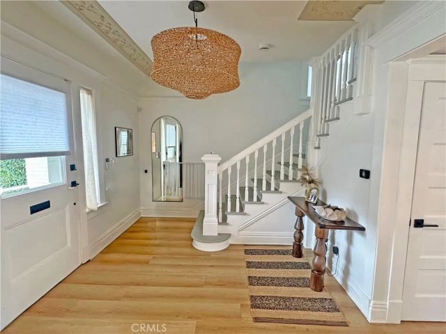 2283 W 25th Street, Los Angeles, CA 90018