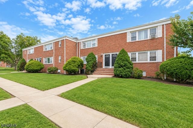 3 Columbia Dr 1A, Bridgewater Twp., NJ 08807