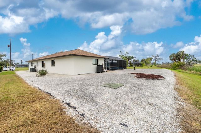 20 BUNKER WAY, Rotonda West, FL 33947