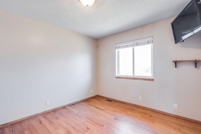 2434 N Regency Lakes St, Wichita, KS 67226