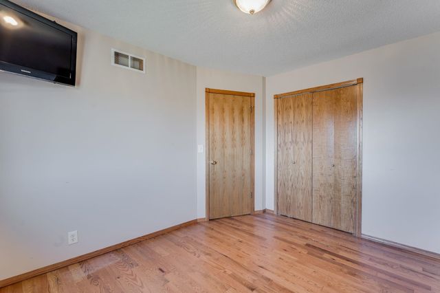 2434 N Regency Lakes St, Wichita, KS 67226