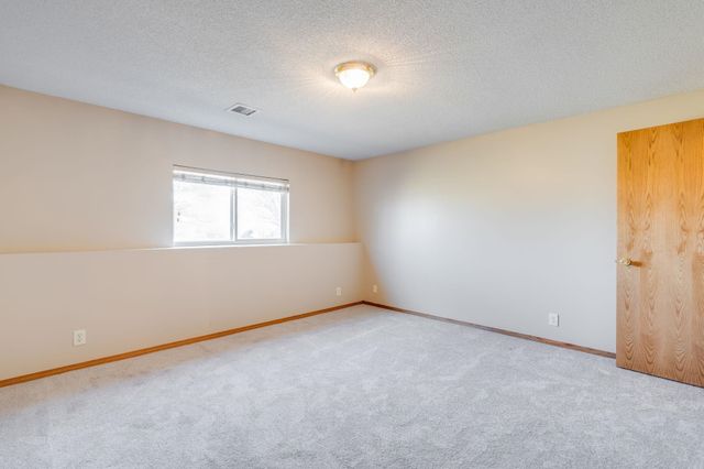 2434 N Regency Lakes St, Wichita, KS 67226