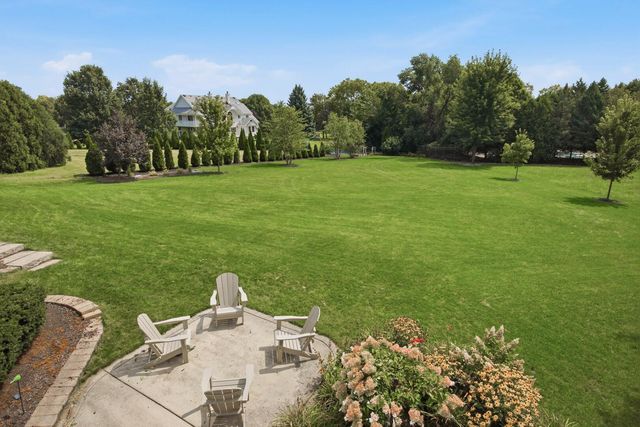3808 S Littlestone Court, Naperville, IL 60564