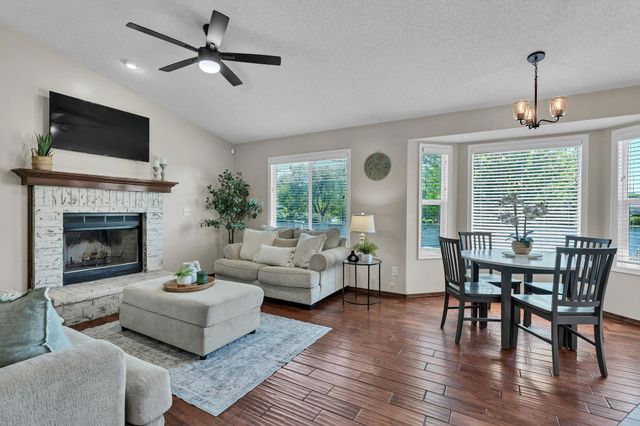 1910 N Nickelton Ct, Wichita, KS 67235