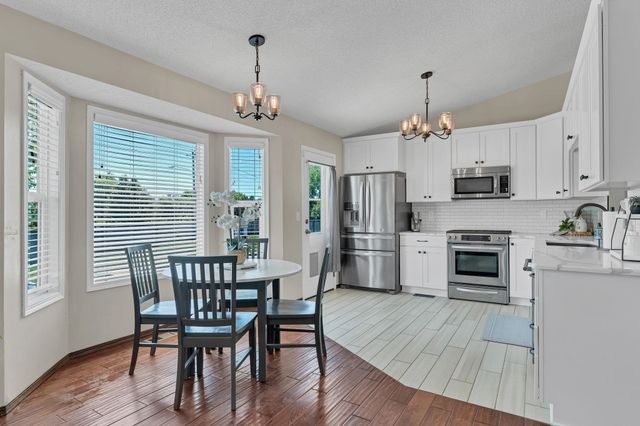 1910 N Nickelton Ct, Wichita, KS 67235