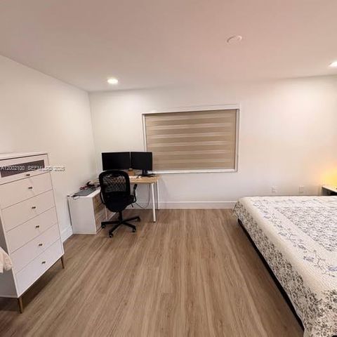 8650 SW 149th Ave 310, Miami, FL 33193