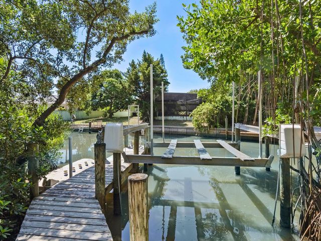1214 SEA PLUME WAY, Sarasota, FL 34242