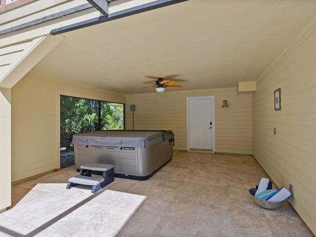 1214 SEA PLUME WAY, Sarasota, FL 34242