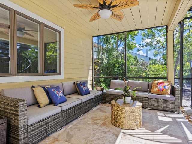 1214 SEA PLUME WAY, Sarasota, FL 34242