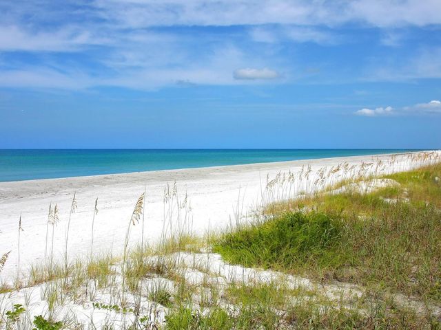 1214 SEA PLUME WAY, Sarasota, FL 34242