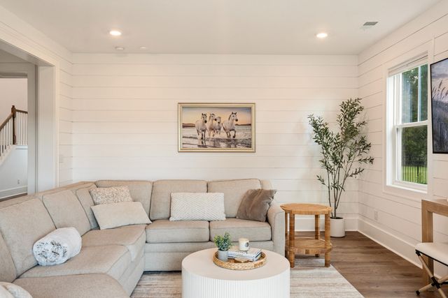 7058 Pumpkinseed Drive, Johns Island, SC 29455