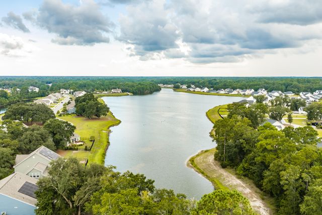 7058 Pumpkinseed Drive, Johns Island, SC 29455