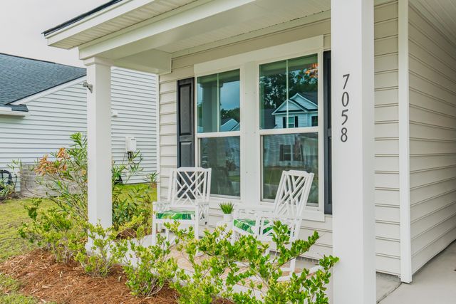 7058 Pumpkinseed Drive, Johns Island, SC 29455