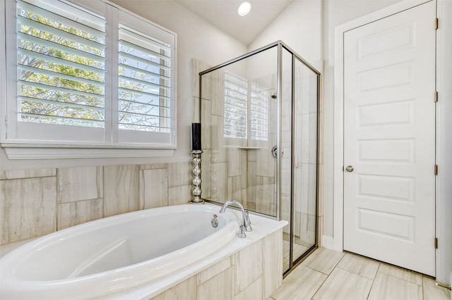 1300 Deering Creek DR, Leander, TX 78641