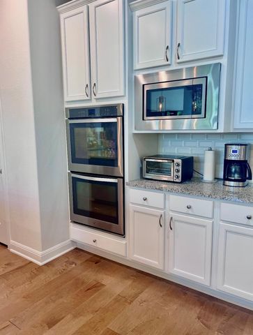 1300 Deering Creek DR, Leander, TX 78641