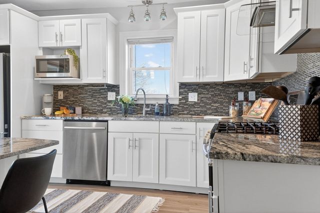 614 Bennington St 3, Boston, MA 02128