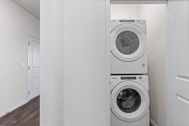 356 Larksong Avenue, Henderson, NV 89011