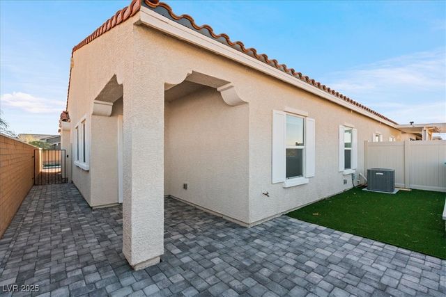 356 Larksong Avenue, Henderson, NV 89011