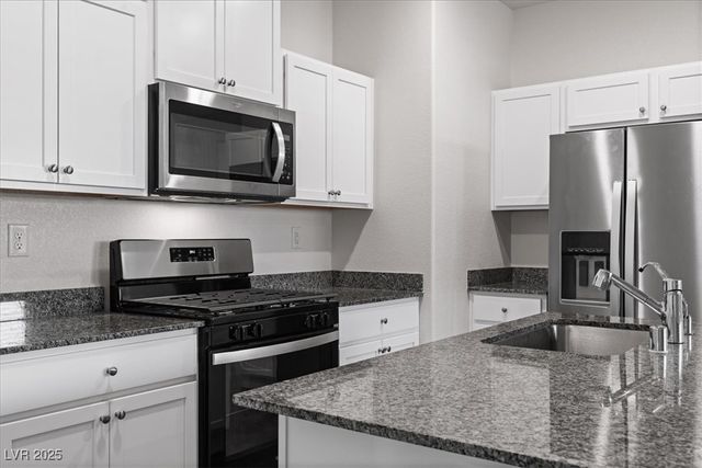 356 Larksong Avenue, Henderson, NV 89011