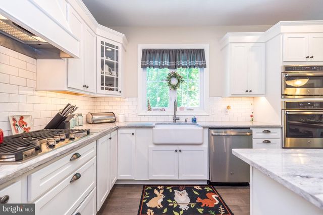 375 E 9TH AVE, Collegeville, PA 19426