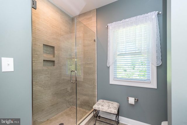 375 E 9TH AVE, Collegeville, PA 19426