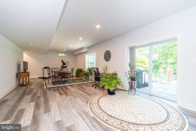 375 E 9TH AVE, Collegeville, PA 19426