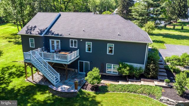 375 E 9TH AVE, Collegeville, PA 19426