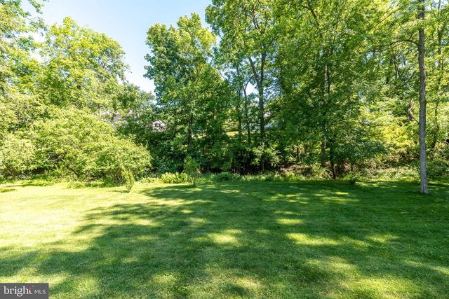 375 E 9TH AVE, Collegeville, PA 19426