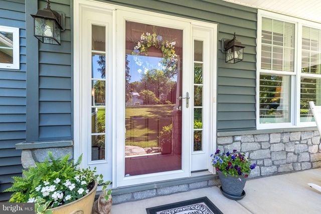 375 E 9TH AVE, Collegeville, PA 19426