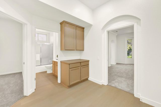 7100 Kingbird Ln, Roseville, CA 95747