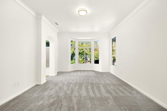 7100 Kingbird Ln, Roseville, CA 95747