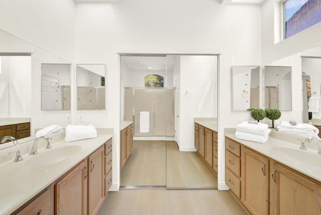 7100 Kingbird Ln, Roseville, CA 95747