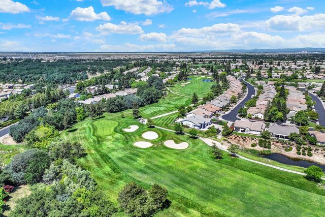 7100 Kingbird Ln, Roseville, CA 95747