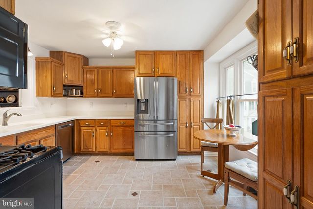 144 WASHINGTON ST, Occoquan, VA 22125