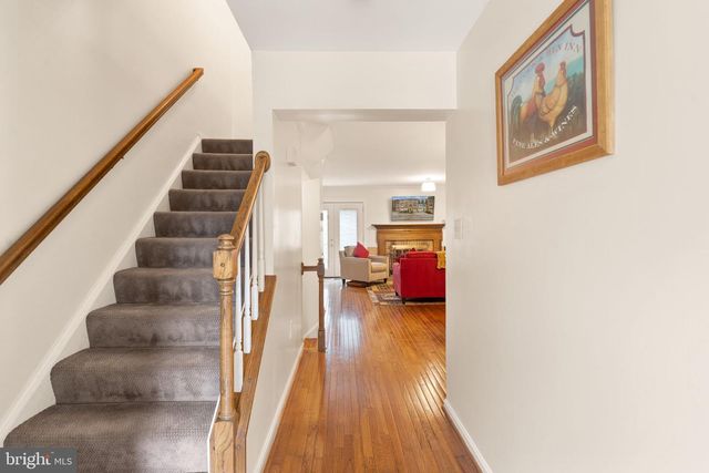 144 WASHINGTON ST, Occoquan, VA 22125